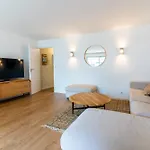 Magnificent Town-centre With Two Terraces 5 People Apartmán *